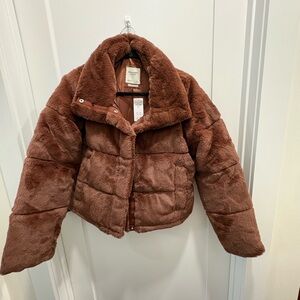 NWT Abercrombie Mini Puffer Jacket